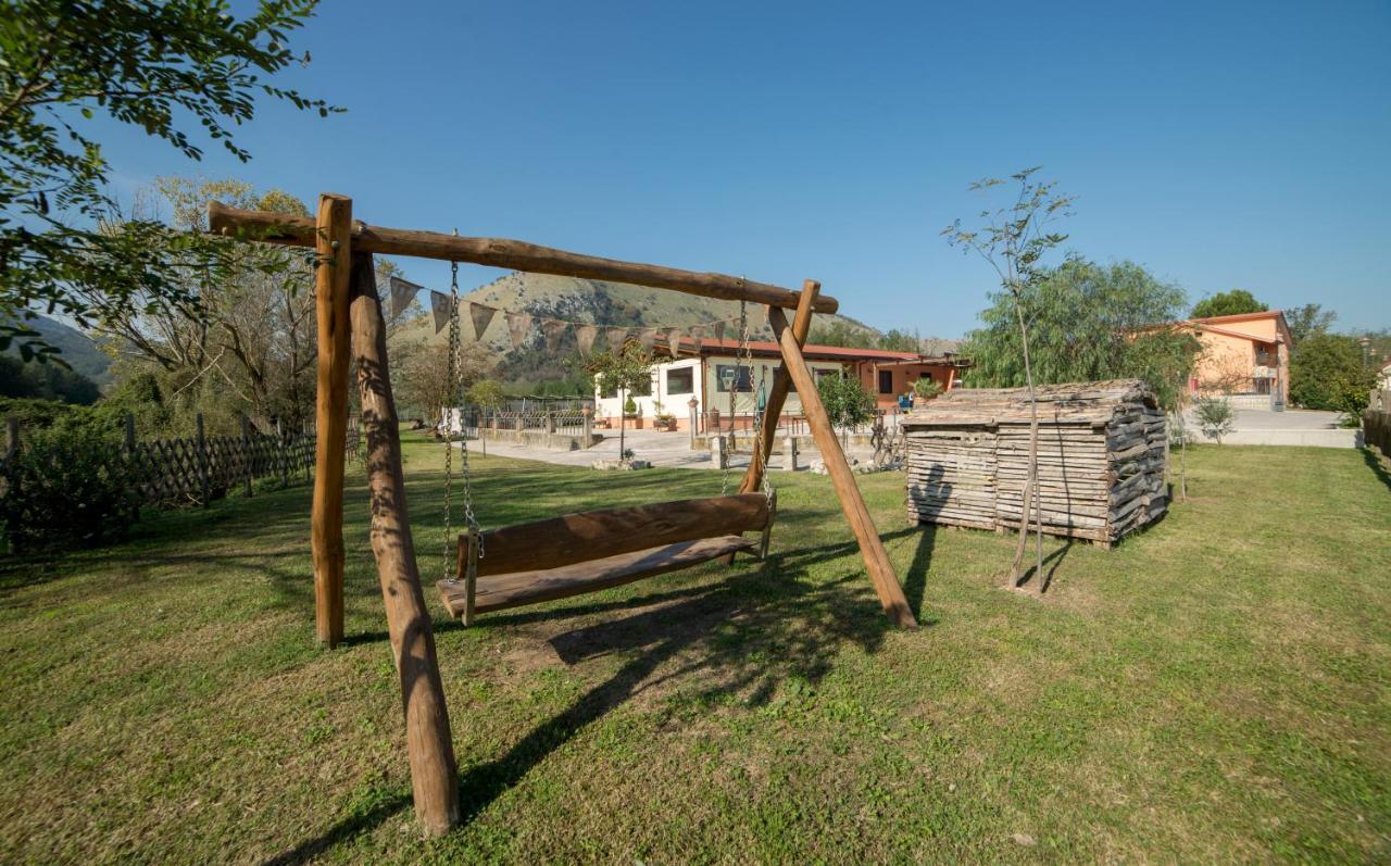 Country House Nonno Andrea Bed & Breakfast Limatola Bagian luar foto